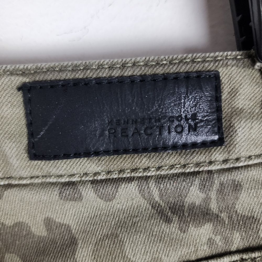 Kenneth Cole Reaction Camo Skinny Jeans Olive Green Army Green Size 27 - Picture 10 of 16